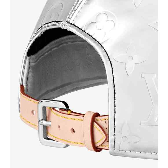 Louis Vuitton LV Mirror Cap Silver Monogram Logo Miroir Sun Baseball Hat 58cm - Picture 9 of 12